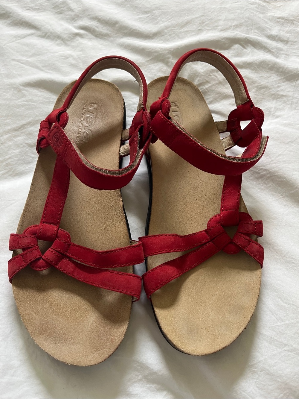 red Teva Ventura Cork leather strappy sandals waterproof leather